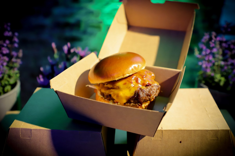Beef burger catering elements