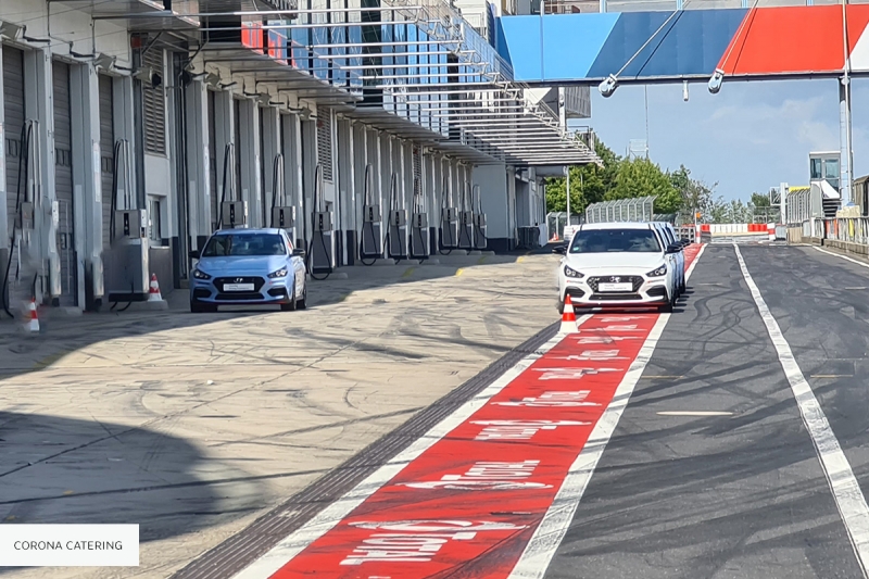 Boxengasse Nürburgring Elements Catering