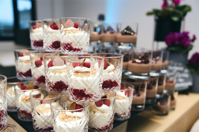Catering frankfurt dessert himbeer kreation