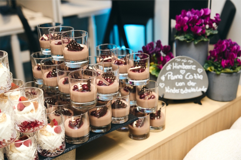 Catering frankfurt dessert panna cotta schokolade