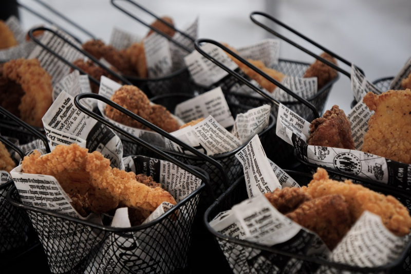 Elements catering chicken bites networking event klassikstadt frankfurt
