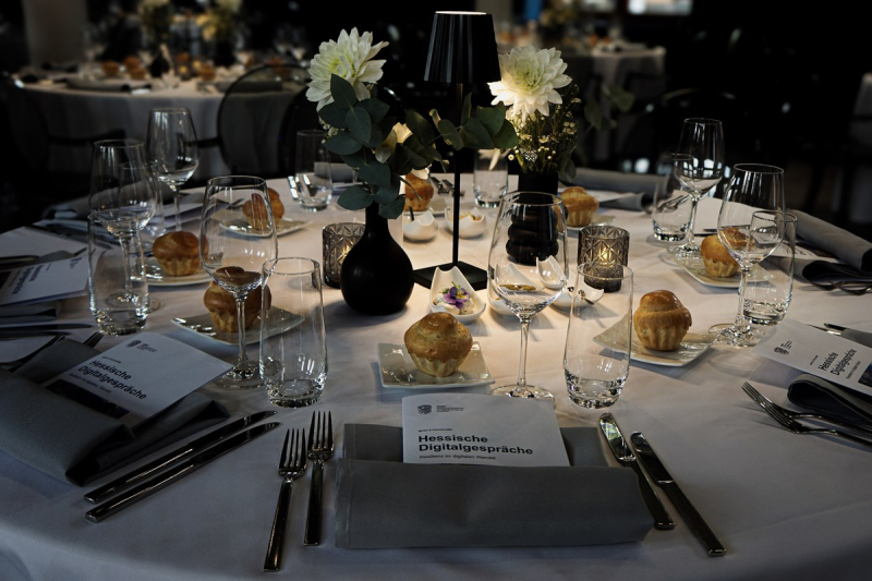 Elements catering gedeckter tisch business event bertramshof frankfurt