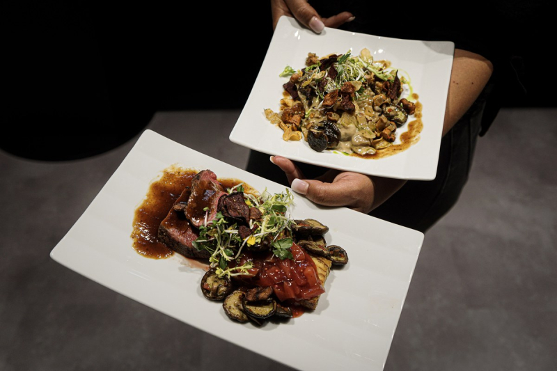 Elements catering hauptgang corporate dinner bertramshof frankfurt