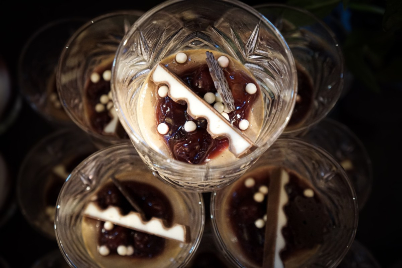 Elements catering panna cotta dessert station klassikstadt frankfurt
