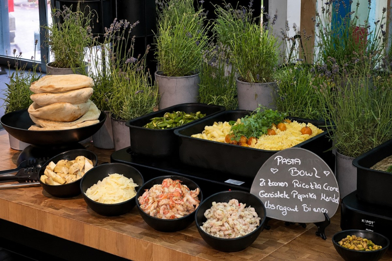 Elements catering pasta station women summit frankfurt