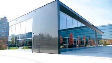 Event Cube Aussenansicht des Gebäudes