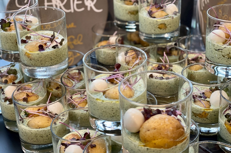Fingerfood im Gläschen mit Grüner Sosse