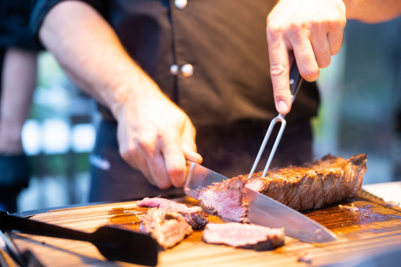 Grillstation live cooking sommerfest frankfurt elements catering