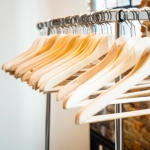Garderobenständer inkl. 50 Kleiderbügel - Mietmöbel von ELEMENTS EVENTDESIGN