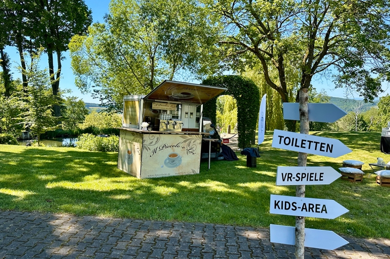 Location on the green Caffee Bar