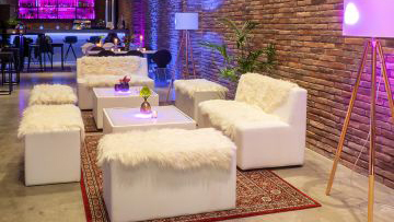 Loungebereich der Eventlocation
