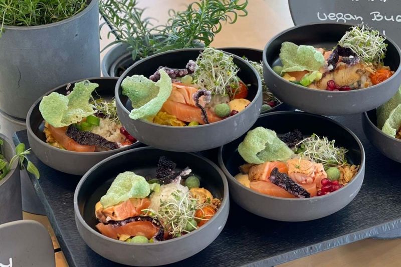 Poké Bowl Catering Buffet