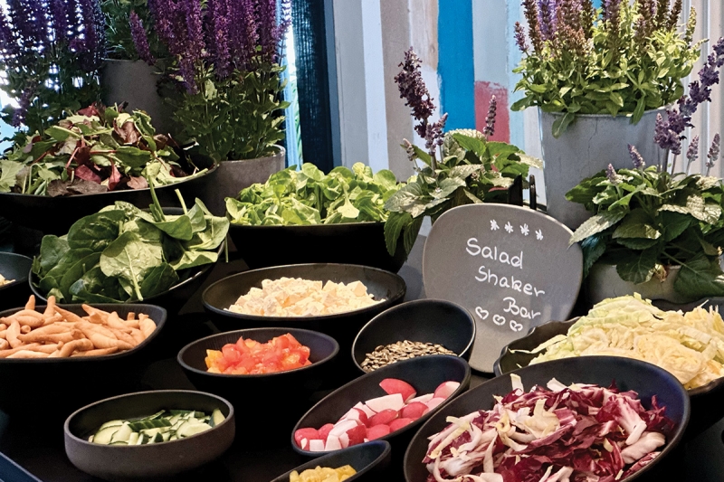 Salad Shaker Bar